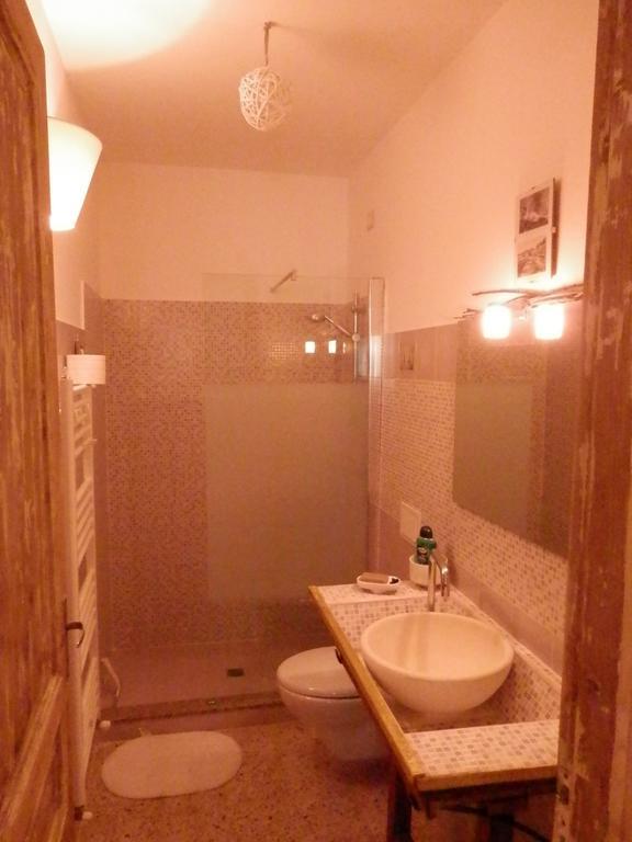 Al Fakhar Bed and Breakfast Ficarra Camera foto